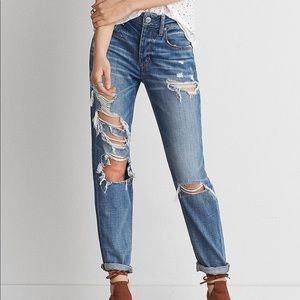 American Eagle Distressed Boyfriend Jeans
